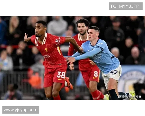 利物浦逆袭曼城2-1爆冷瞬间引发全场热烈欢呼精彩集锦回顾 利物浦逆袭曼城2-1爆冷瞬间引发全场热烈欢呼精彩集锦回顾