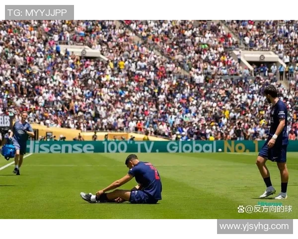 友谊赛巴黎圣日耳曼大胜马竞乌龙球引发争议判罚全场沸腾 友谊赛巴黎圣日耳曼大胜马竞乌龙球引发争议判罚全场沸腾