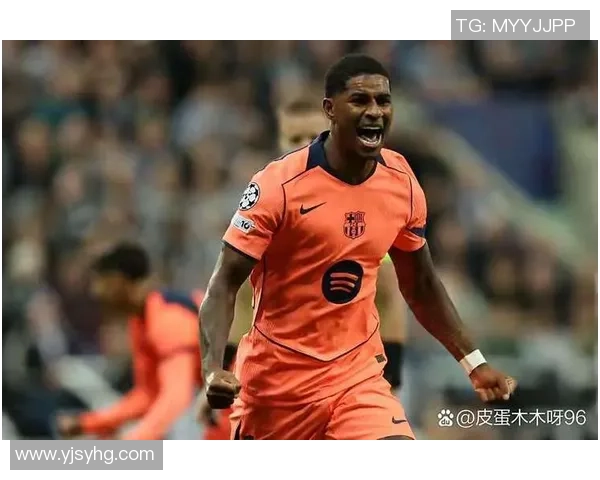 西甲焦点战曼城大胜巴萨引发转会传闻热潮全场沸腾