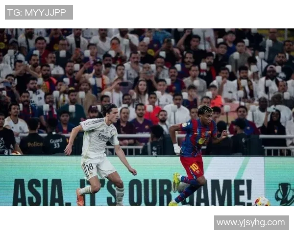 巴萨与皇马友谊赛激战三二红牌争议引发全场热议