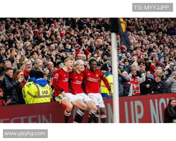 曼联逆转巴萨3-2晋级世界杯补时绝杀瞬间燃爆全场激情