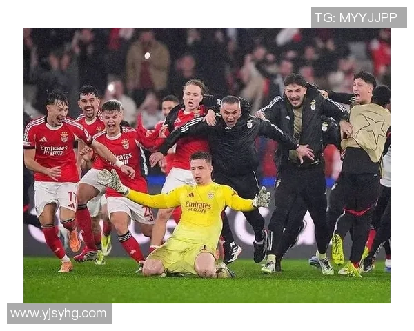 足总杯精彩对决多特蒙德大胜本菲卡红牌事件引发全场热议 足总杯精彩对决多特蒙德大胜本菲卡红牌事件引发全场热议